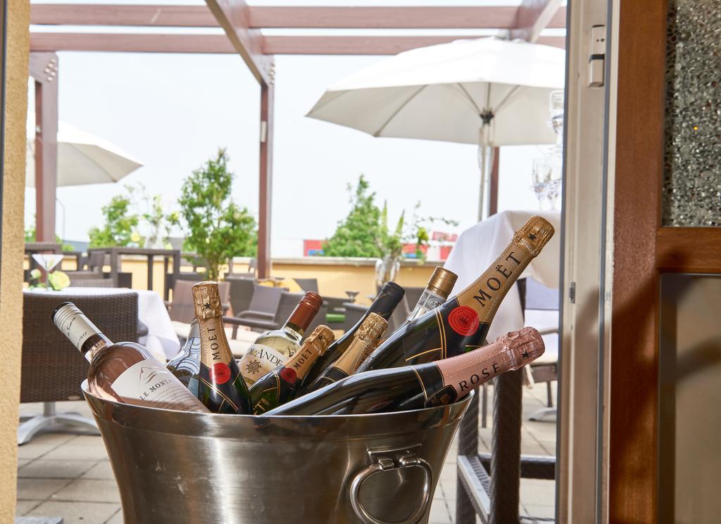 Hotel Babylon Heerhugowaard - Alkmaar Eksteriør bilde